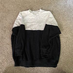 American Eagle Sweater Size Small